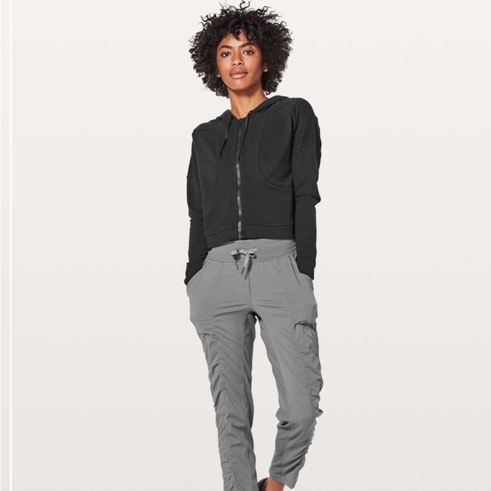 SOLD! Lululemon NEXT MOVE JACKETS Zip Up Crop Hoodie Black